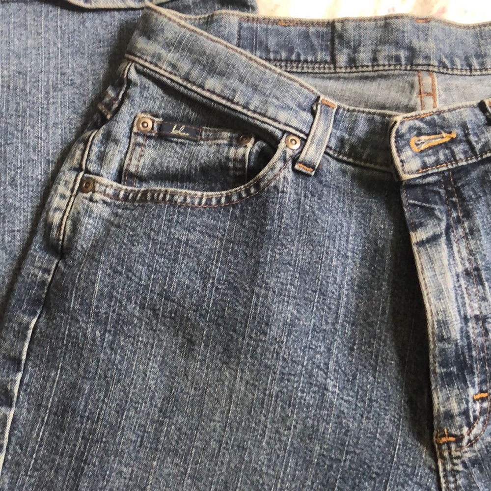 Jeans - Picture 2 of 3